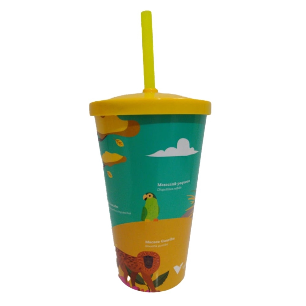 Copo com Canudo